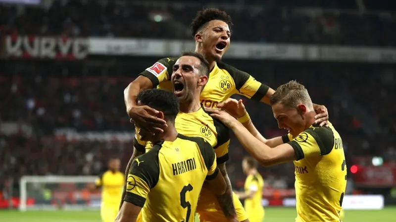 Tiếp tục sảy chân, chuyện gì đang xảy ra với Dortmund? - Bóng Đá