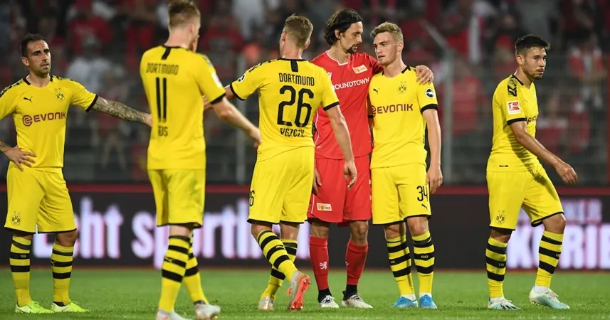 Tiếp tục sảy chân, chuyện gì đang xảy ra với Dortmund? - Bóng Đá