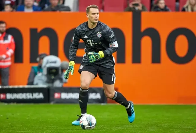 Bayern Munich discussing extending Manuel Neuer and signing Alexander Nübel - Bóng Đá