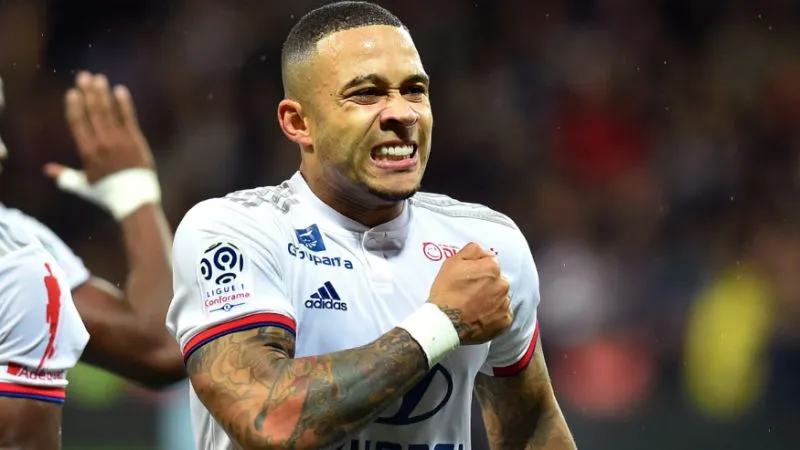 Lyon’s Memphis Depay already training just 16 days after knee surgery - Bóng Đá