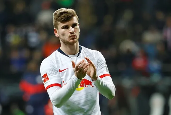 'He is happy here and wants to play the rest of the season': RB Leipzig chief Oliver Mintzlaff - Bóng Đá