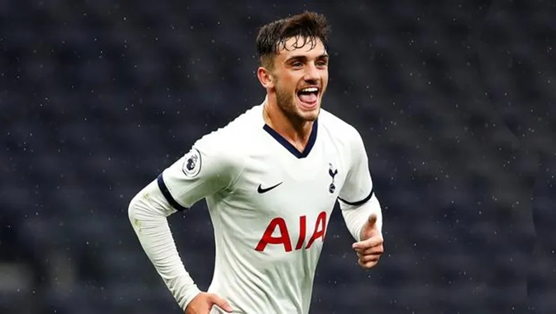  Troy Parrott scores on his return to Tottenham's under-23 side as he pushes for FA Cup chance - Bóng Đá