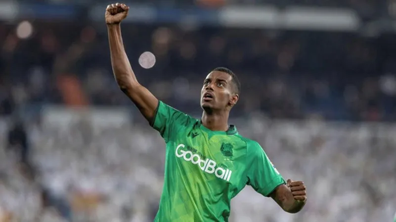 Real Madrid to rival Borussia Dortmund for Alexander Isak? - Bóng Đá