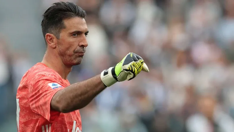 ‘Juventus will have to stop Buffon playing until 50’ – Cannavaro and Totti  - Bóng Đá