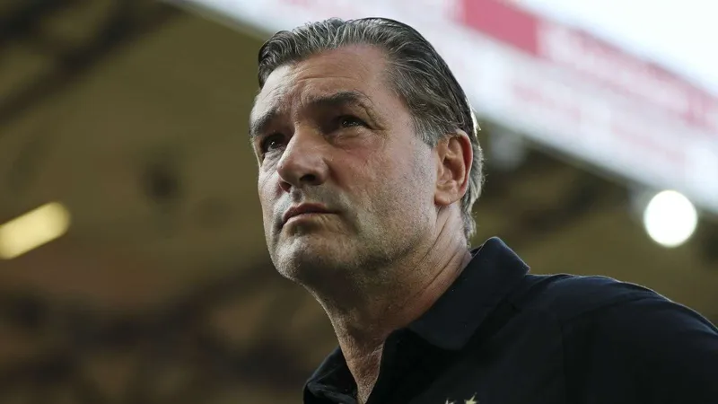 'We don't believe Bayern will slip' - Dortmund sporting director Zorc concedes Bundesliga title is decided - Bóng Đá