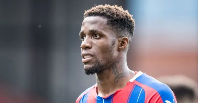 The Wilfried Zaha to Borussia Dortmund rumour simply does not add up - Bóng Đá