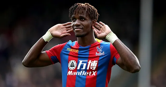 The Wilfried Zaha to Borussia Dortmund rumour simply does not add up - Bóng Đá