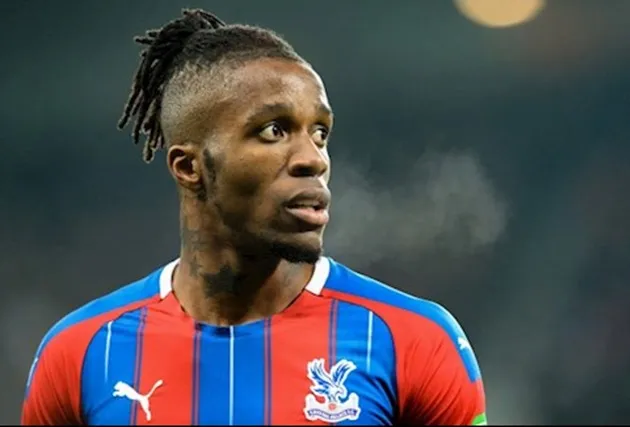 The Wilfried Zaha to Borussia Dortmund rumour simply does not add up - Bóng Đá