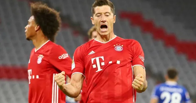 Cú rabona kiến tạo của Lewandowski - Bóng Đá