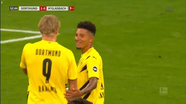 Sự kết hợp hoàn hảo, Sancho - Haaland phản công thần tốc sút tung lưới Gladbach - Bóng Đá