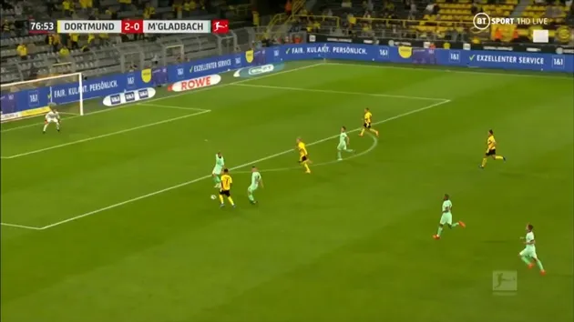 Sự kết hợp hoàn hảo, Sancho - Haaland phản công thần tốc sút tung lưới Gladbach - Bóng Đá