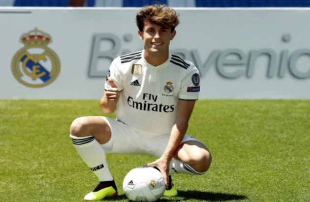 8 điều bạn có thể chưa biết về Alvaro Odriozola, tân binh của Real Madrid - Bóng Đá