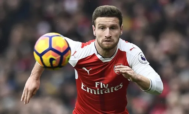 Tiết lộ của Mustafi đã lột tả được phong cách làm việc của Emery - Bóng Đá