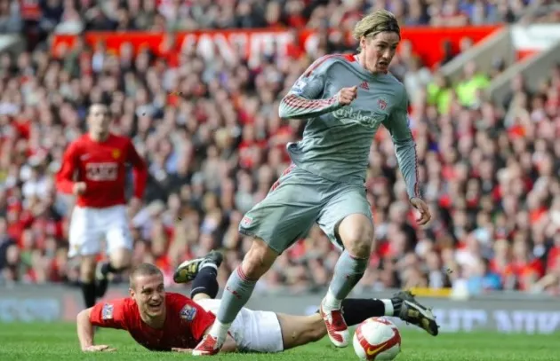 Vidic tiết lộ lý do 'ghét cay ghét đắng' Liverpool, và 'sợ' Torres - Bóng Đá