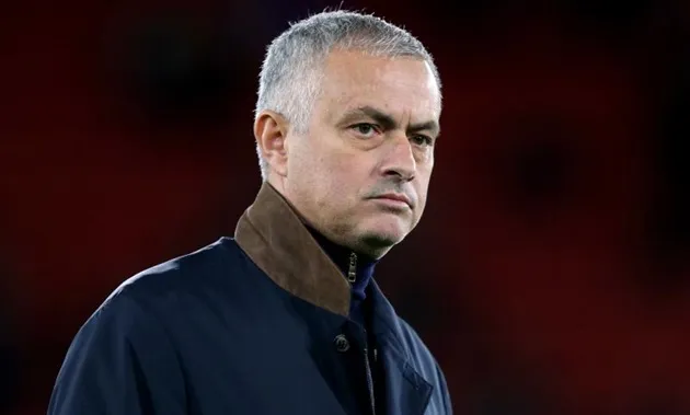 Tâm trạng của Mourinho ra sao khi thấy Man Utd tuột vé dự Champions League? - Bóng Đá