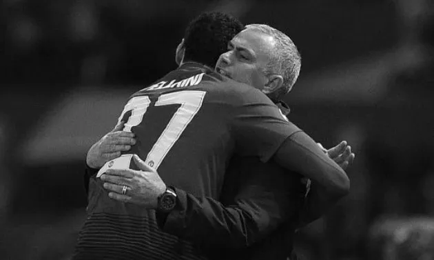 Nóng! Đau đớn vì Mourinho, sao Man Utd có thể ra đi trong tháng này - Bóng Đá