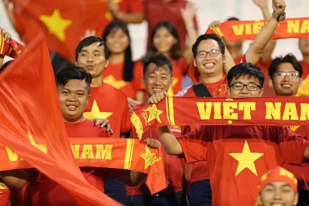 Chùm ảnh: Tuyệt vời CĐV Việt Nam - Bóng Đá