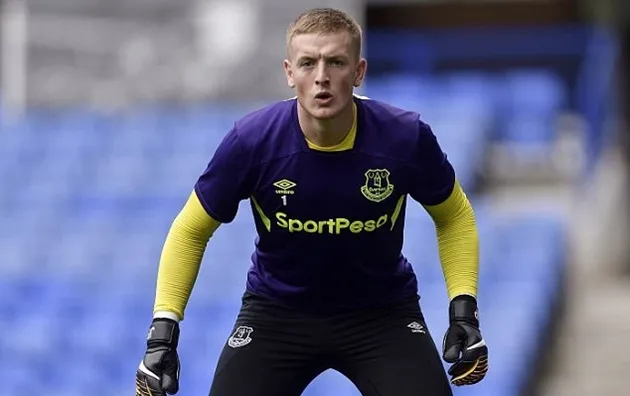 Jordan Pickford hồi hộp chờ trận đấu chính thức cho Everton - Bóng Đá