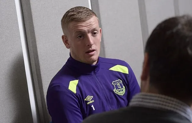 Jordan Pickford hồi hộp chờ trận đấu chính thức cho Everton - Bóng Đá