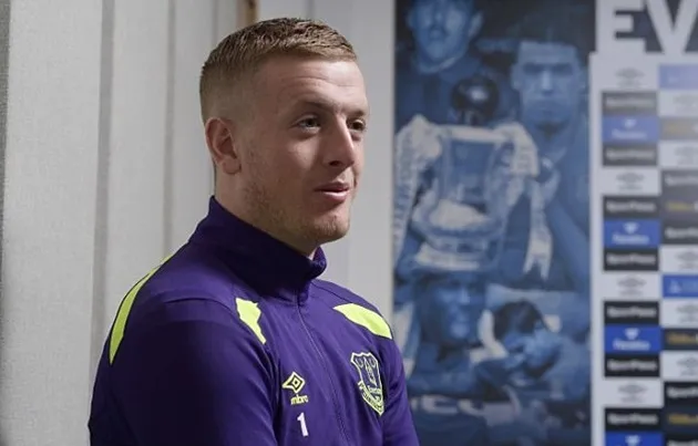 Jordan Pickford hồi hộp chờ trận đấu chính thức cho Everton - Bóng Đá