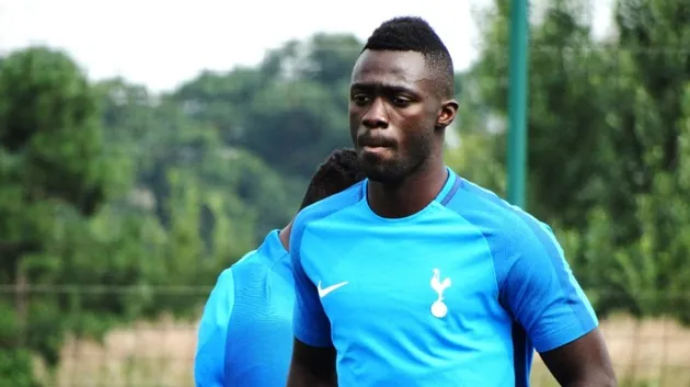 Ảnh tập Davinson sanchez - Bóng Đá