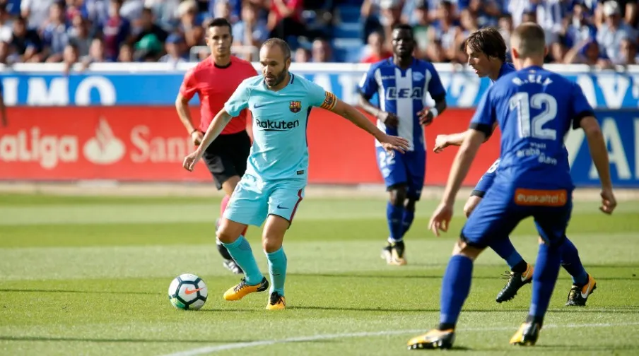 Alaves 0-2 Barca: Bờ vai Leo Messi vẫn rất rộng - Bóng Đá