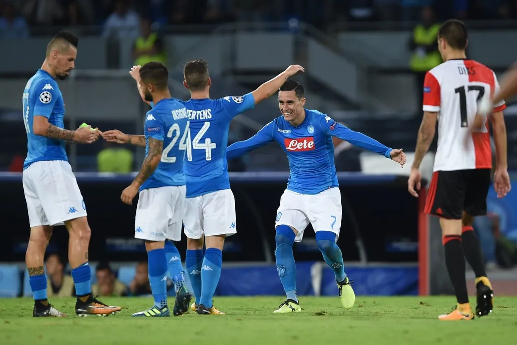 Ảnh: Napoli 3-1 Feyenoord - Bóng Đá