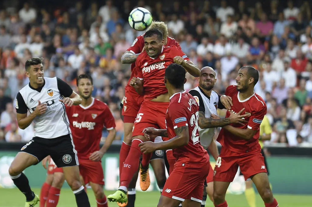 Valencia 4-0 Sevilla: - Bóng Đá