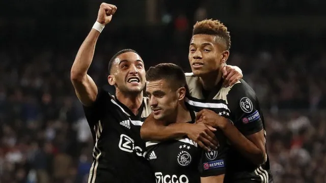 Nhà vô địch Ngoại hạng Anh tham gia cuộc đua 'hút máu' Ajax - Bóng Đá