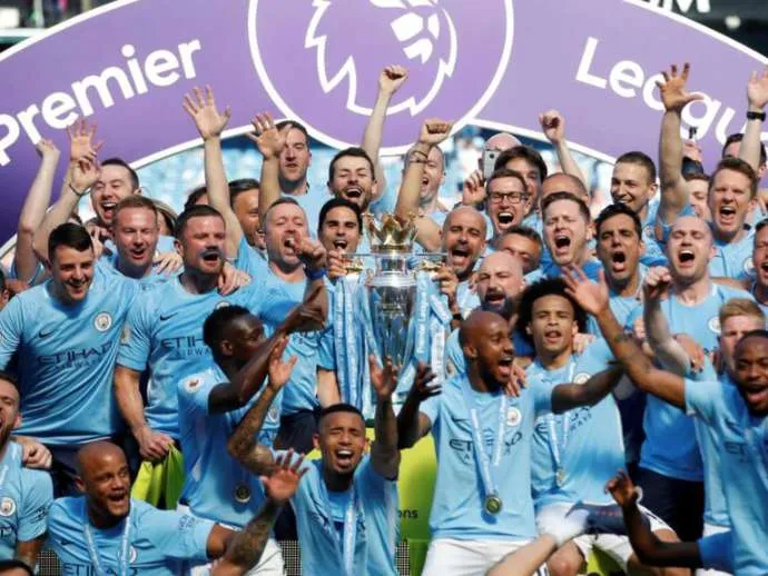 Xếp hạng 10 đội hình mang tính giải trí nhất lịch sử Premier League - Bóng Đá