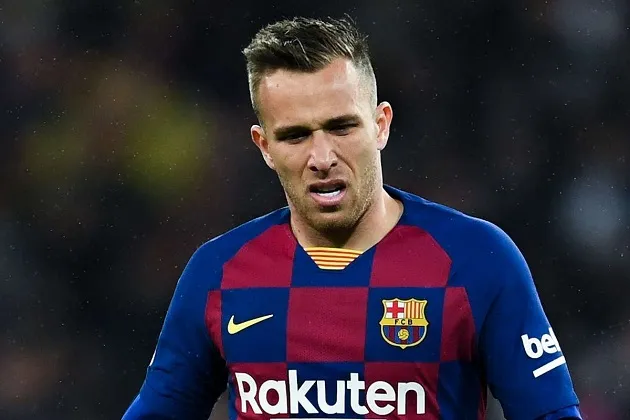Arthur must focus on Barcelona, not Juventus rumours - Quique Setien - Bóng Đá