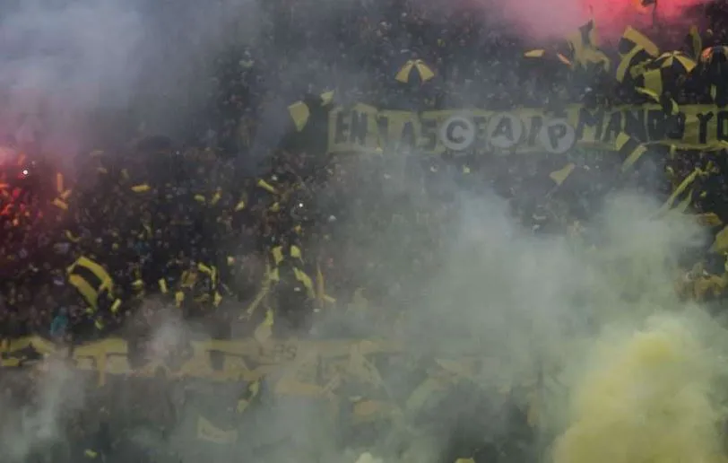 Không khí siêu nóng bỏng của các trận derby Nam Mỹ - Bóng Đá