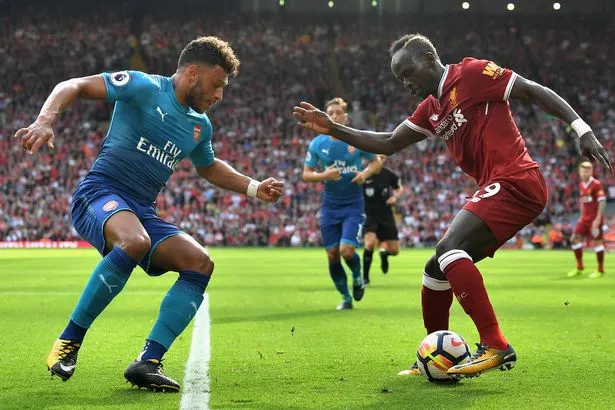 Chamberlain bất ngờ từ chối Chelsea, chỉ muốn đến Liverpool - Bóng Đá