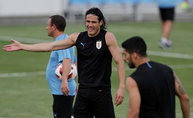 Suarez và Cavani sẵn sàng khiến Bồ Đào Nha phải ôm hận - Bóng Đá