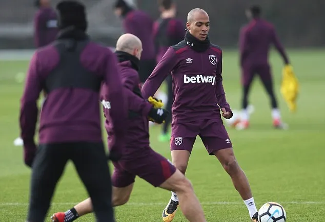 West Ham chào mừng Joao Mario theo phong cách Nintendo - Bóng Đá