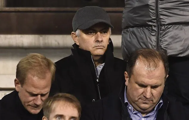 Dự khán trận Bỉ - Iceland, HLV Mourinho 'xem giò' những ai? - Bóng Đá