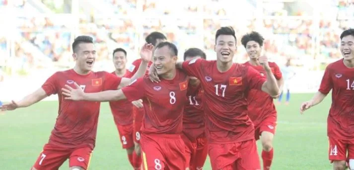 Top 5 chân chuyền Việt Nam ở vòng bảng AFF Cup - Bóng Đá