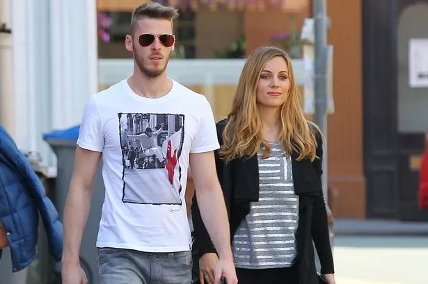 De Gea thư giãn sau màn trình diễn đáng quên - Daily Mail - Bóng Đá