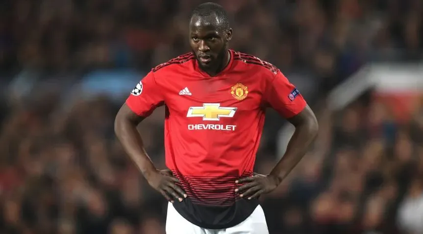 Manchester United fans divided as Lukaku hints at Inter move - Bóng Đá