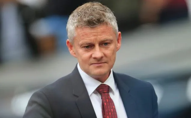 Ole Gunnar Solskjaer backed to turn things around at Manchester United despite woeful performance at West Ham  - Bóng Đá