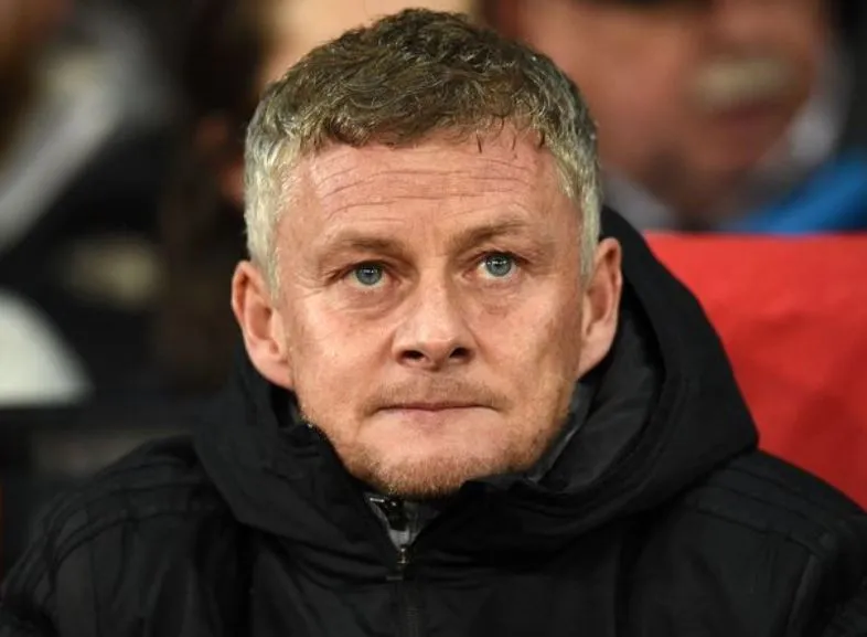 Ole Gunnar Solskjaer told to sell six players in transfer window to spark Man Utd revival - Bóng Đá