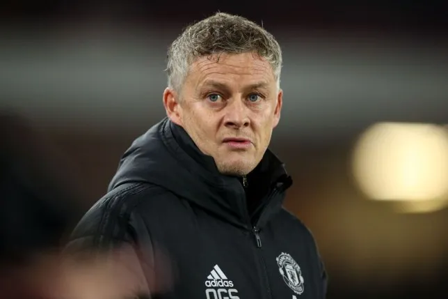 Arsenal hero Charlie Nicholas urges Manchester United to move for Brendan Rodgers amid Ole Gunnar Solskjaer struggles - Bóng Đá