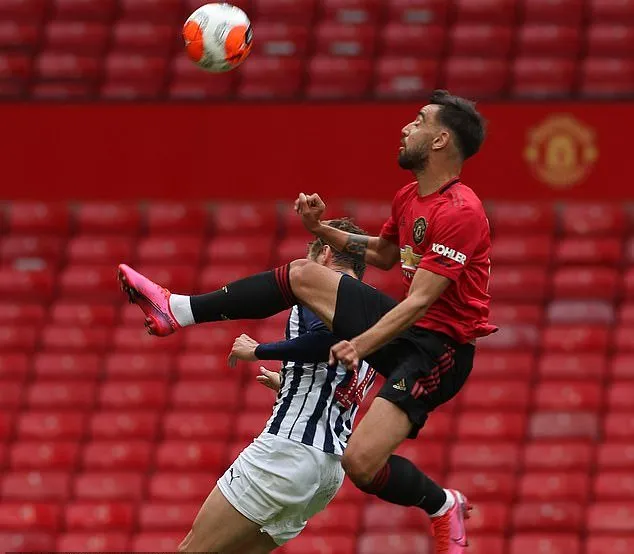 Mu thua West Brom 1-2 - Bóng Đá