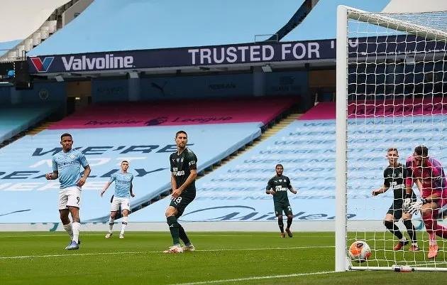 Man City 5 0  Newcastle - Bóng Đá