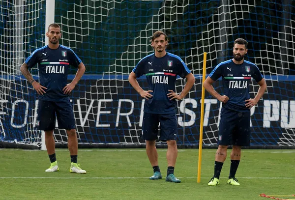 Italia tập luyện  - Bóng Đá
