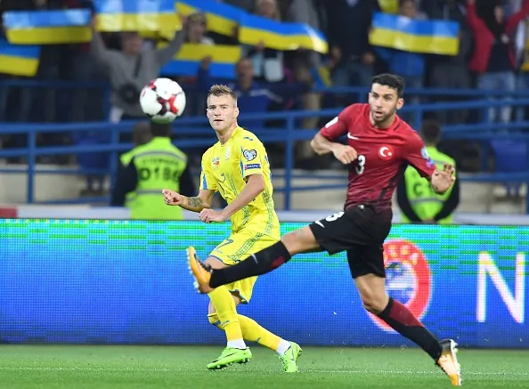 Ukraine 2-0 Thổ Nhĩ Kỳ: Tân binh Dortmund rực sáng - Bóng Đá