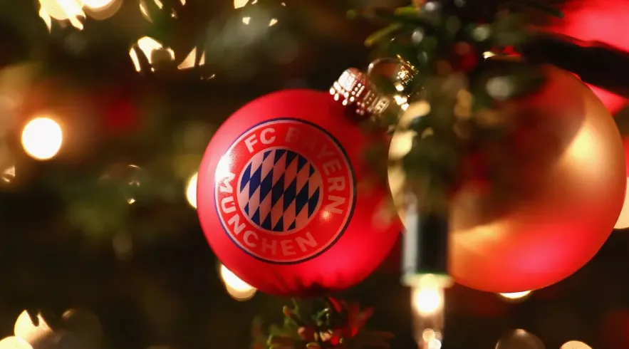 Dàn sao Bayern lịch lãm dự Giáng Sinh sớm cùng 'nửa kia' - Bóng Đá