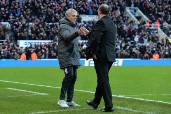 Thua Newcastle, Mourinho kéo dài cơn ác mộng mang tên Benitez - Bóng Đá