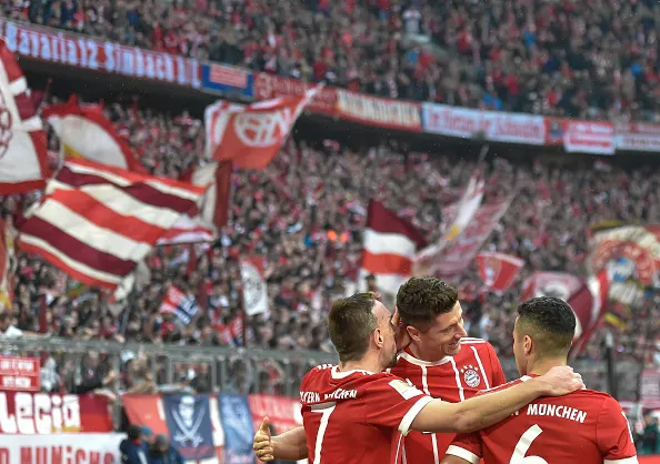 Robbery bay cùng Lewy, Bayern vùi dập Hamburg không thương tiếc - Bóng Đá