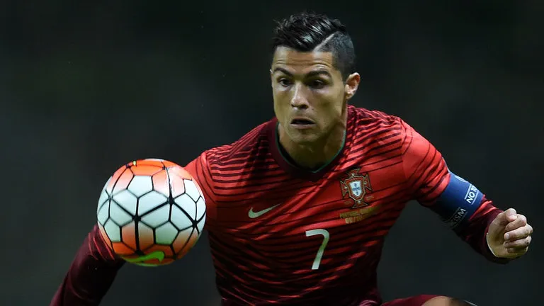 Ronaldo đang nắm giữ những kỷ lục nào ở cấp độ ĐỘI TUYỂN? - Bóng Đá